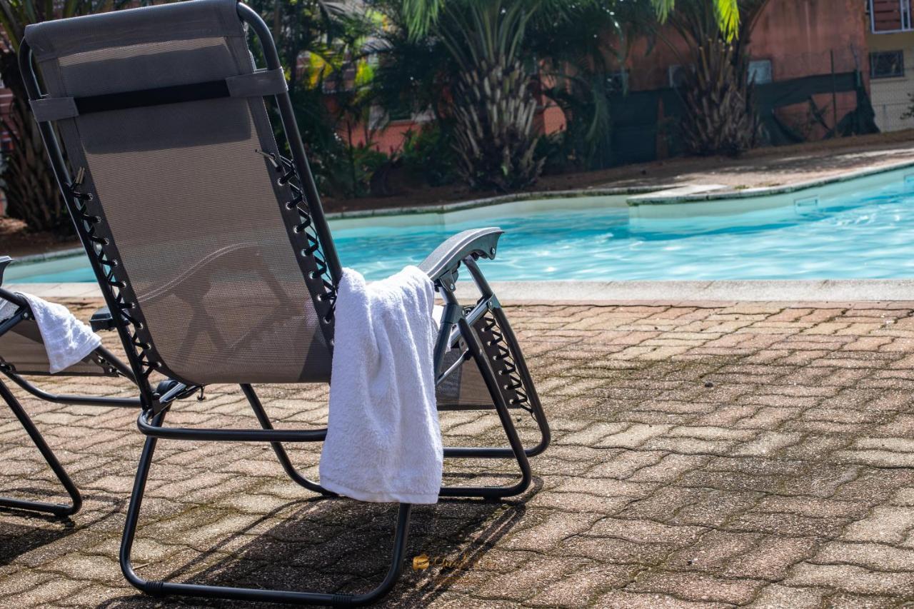 Le Jardin Secret Guyanais Avec Piscine Et Jardin De 70 M2 Apartment Cayenne Luaran gambar